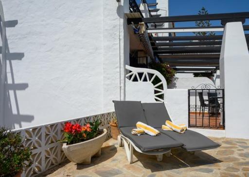 Beach Side Apartments Calahonda Sitio de Calahonda Exterior photo